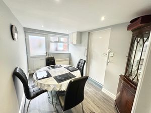 Photo 5- click for photo gallery